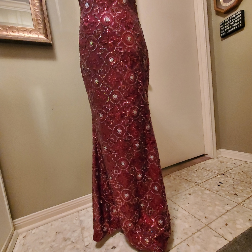 Dress - Picture 5 of 11